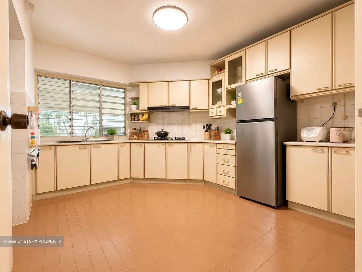Ivory Heights (D22), Condominium #557933711